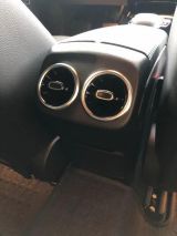 Mercedes-Benz原廠件無損按裝後座冷氣通風口